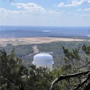 Meet your Posher, Reagan